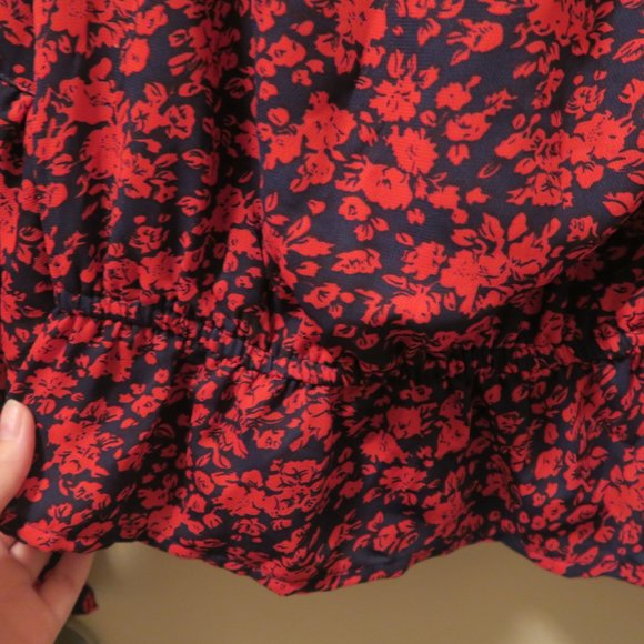 Express Floral Off the Shoulder Crop Top - Picture 6 of 8